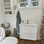 Authentic Wooden House With Wild Garden Дом отдыха
