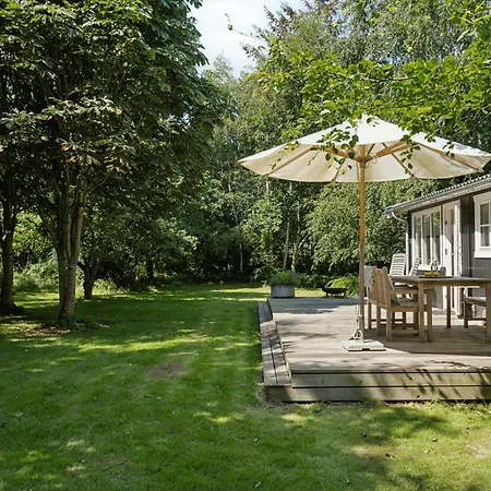 Feriehus Authentic Wooden House With Wild Garden *