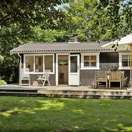 Authentic Wooden House With Wild Garden Grevinge